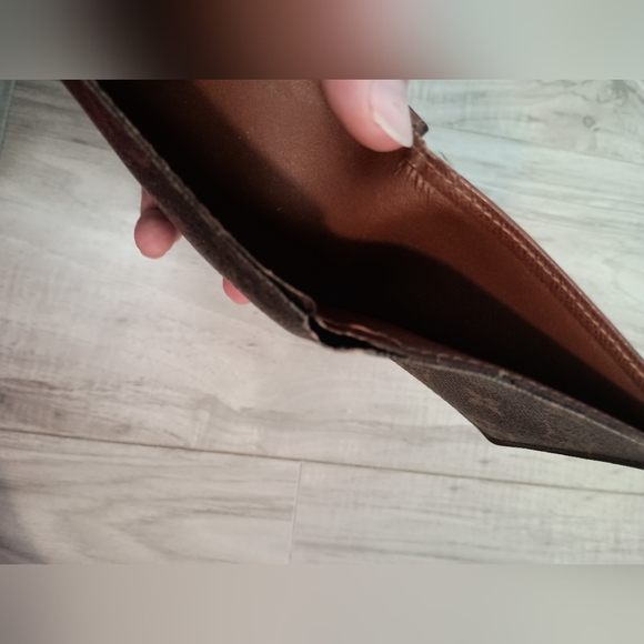 Louis Vuitton Monogram Bifold Wallet Men’s Authentic - Picture 8 of 16